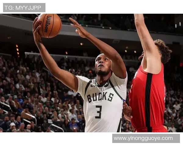 字母哥37+8创NBA历史第1神迹，雄鹿惨遭火箭逆转！杜兰特31+7创纪录，谢泼德立功